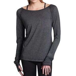 DKNY SPORT ACTIVE TOP CUT OUT BACK LONG SLEEVES GRAY COLOR WOMEN KNIT SIZE LARGE